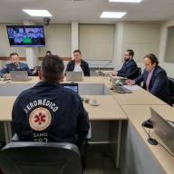AEROMÉDICO DO SAMU APRESENTA PROGRAMA SANGUE TOTAL PARA COMISSÃO DAS RELAÇÕES INTERNACIONAIS DA ALESC