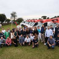 SECRETÁRIA DA SAÚDE ENTREGA SETE NOVAS AMBULÂNCIAS E DUAS INCUBADORAS NO EXTREMO OESTE